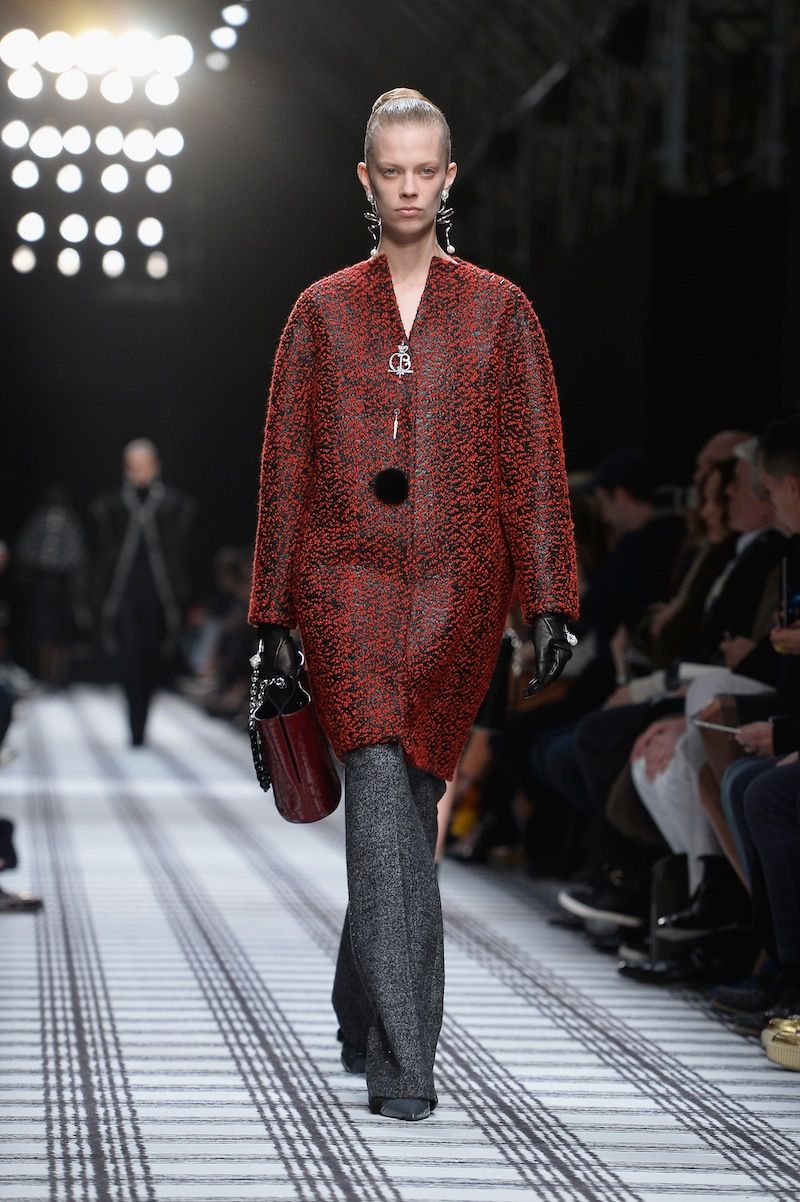 Balenciaga : Runway - Paris Fashion Week Womenswear Fall/Winter 2015/2016