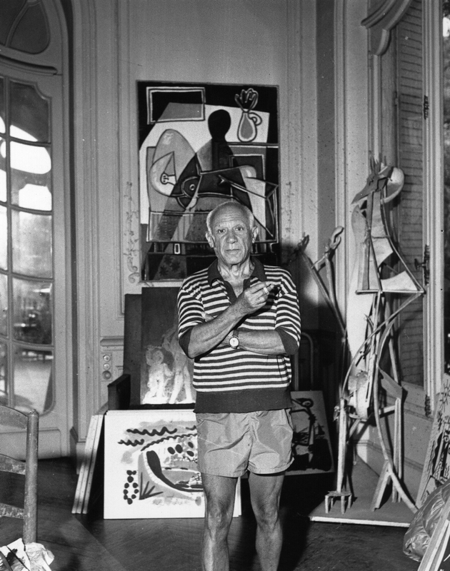 29th September 1955:  Spanish painter Pablo Picasso (1881 - 1973) in his villa 'La Californie' at Cannes.  (Photo by George Stroud/Express/Getty Images)
