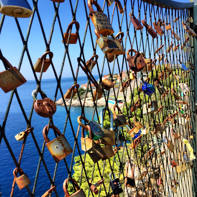 Love-locks-Dubrovnik