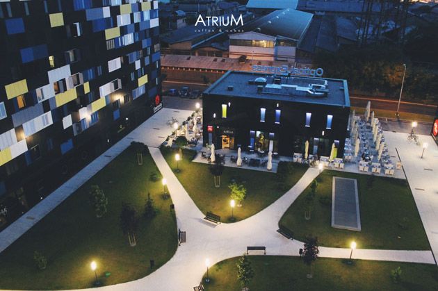 a-atrium-iz-zraka