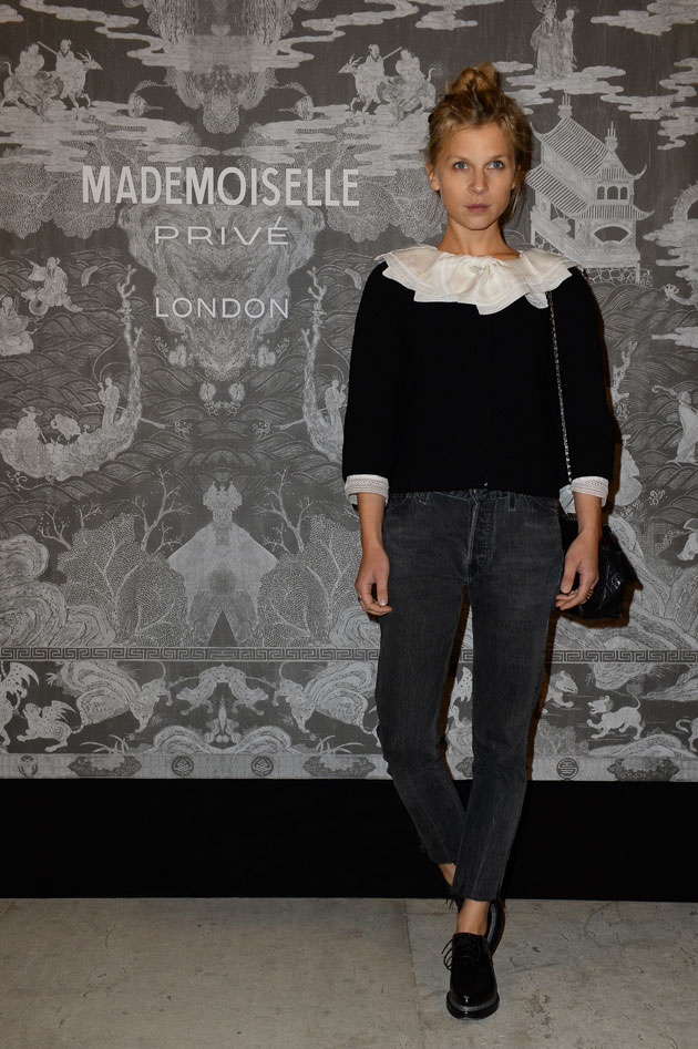 Mademoiselle-Privé_Saatchi-Gallery-London_Photocall-pictures-by-Dave-Benett_Clémence-Poesy