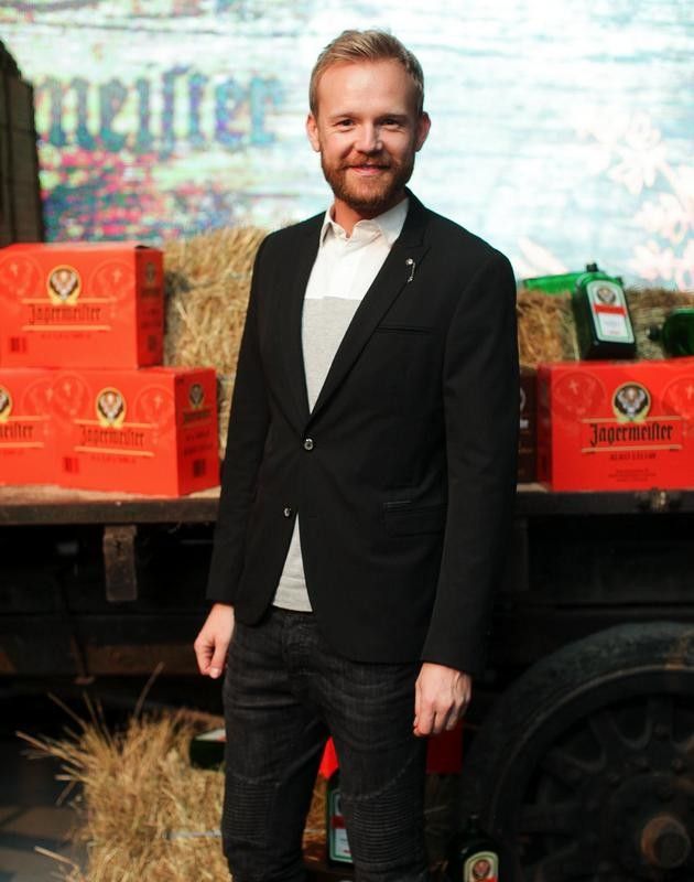Saša Lozar