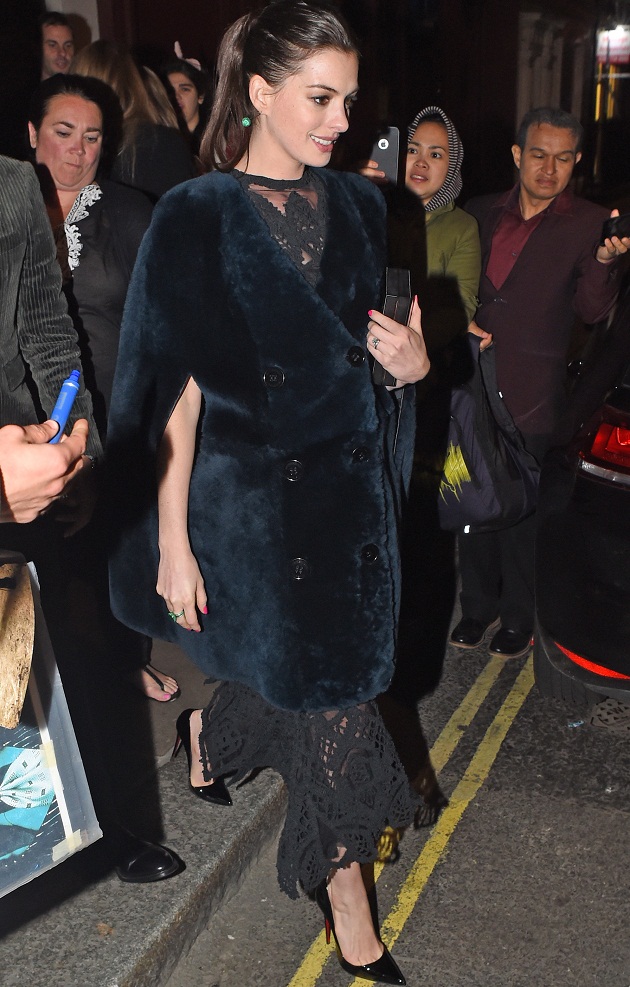 INF - Anne Hathaway Looks Regal in Black Lace Dress & Cape Coat at 'The Intern' London Premiere After Party
