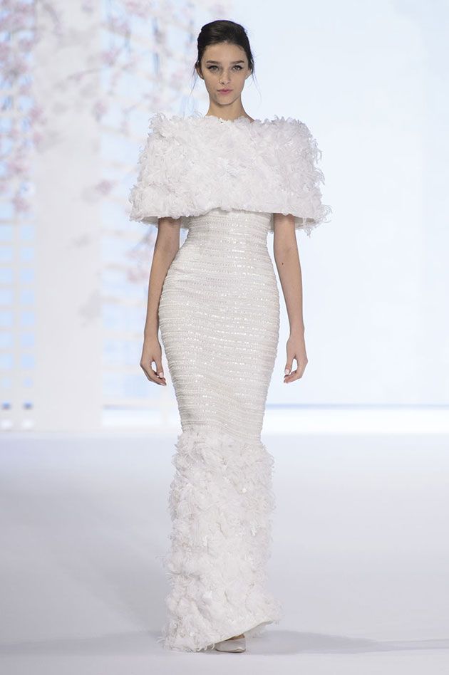 Ralph-e-Russo-HC-RS16-1832