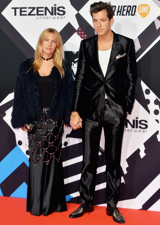 MILAN, ITALY - OCTOBER 25: Mark Ronson and Josephine de la Baume attend the MTV EMA's 2015 at the Mediolanum Forum on October 25, 2015 in Milan, Italy. (Photo by Anthony Harvey/Getty Images for MTV)