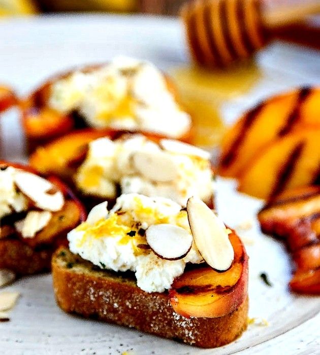 bruschetta-recipe-with-peaches