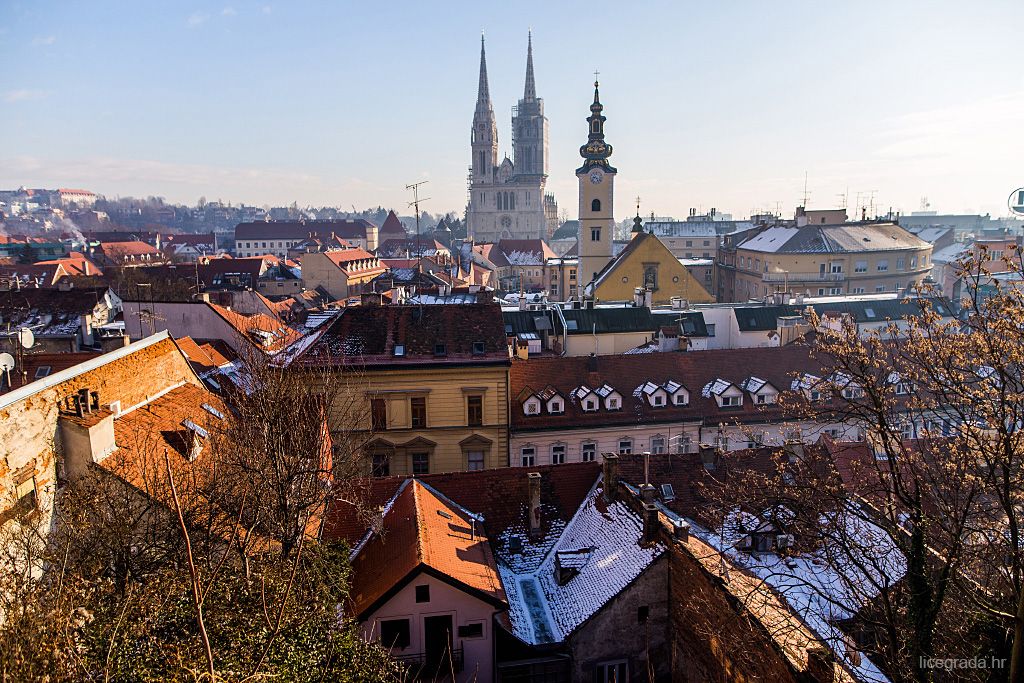 Panorama s Katedralom posebno je omiljena