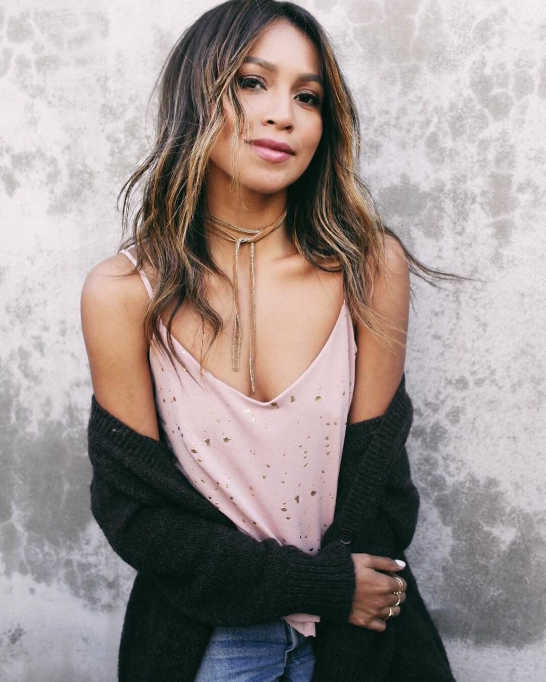 @sincerelyjules