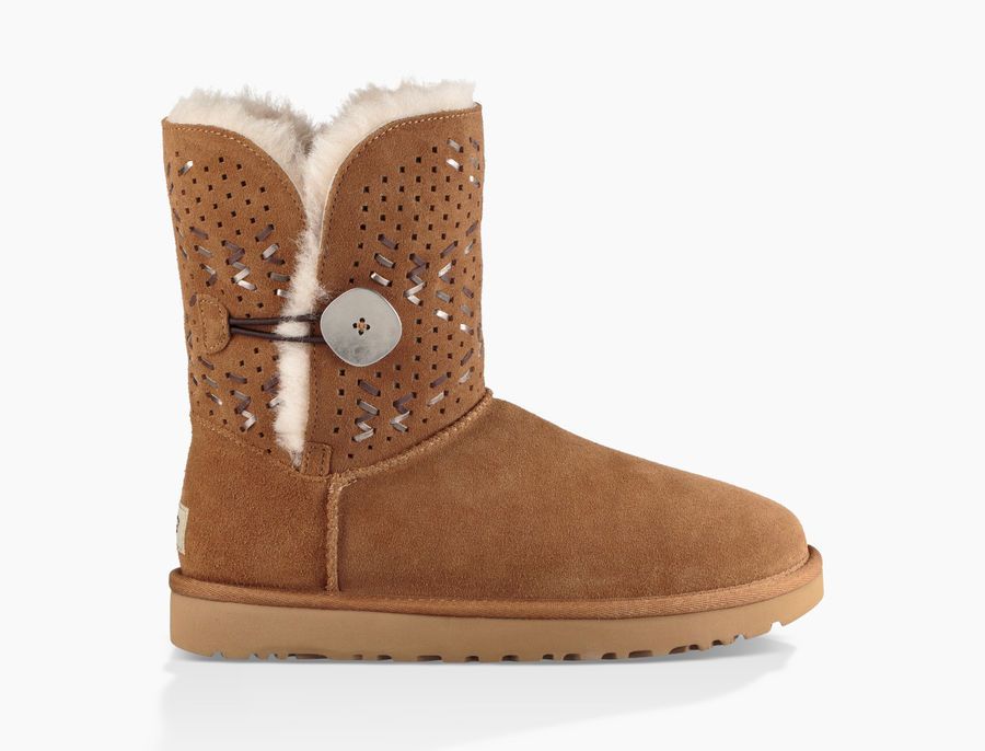 UGG10