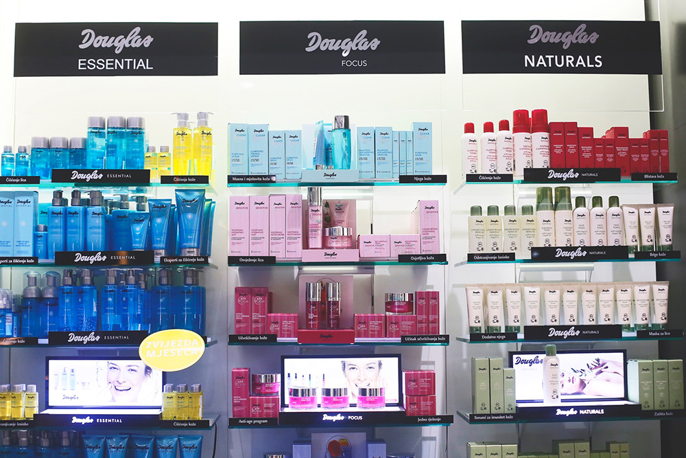 Douglas-parfumerija-Avenue-Mall-2