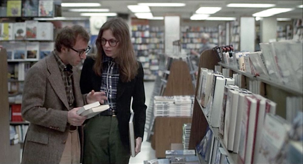 ANNIE HALL