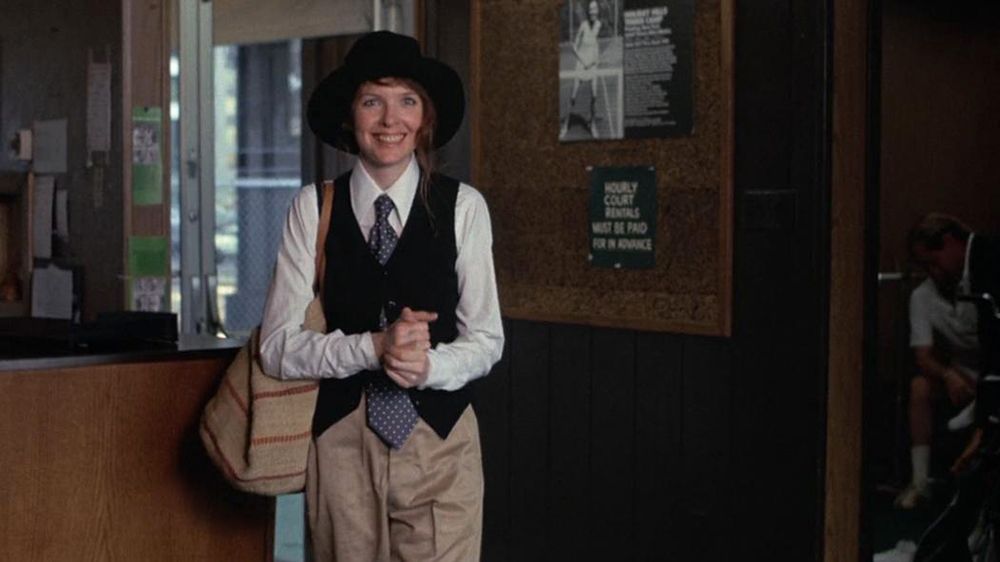 ANNIE HALL