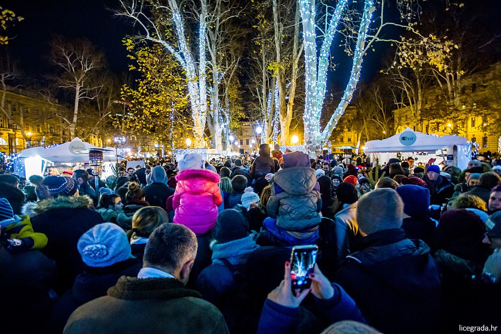 advent-zrinjevac-02122017-09