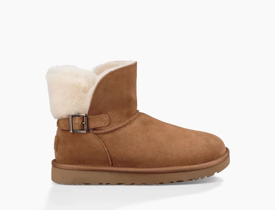 UGG22