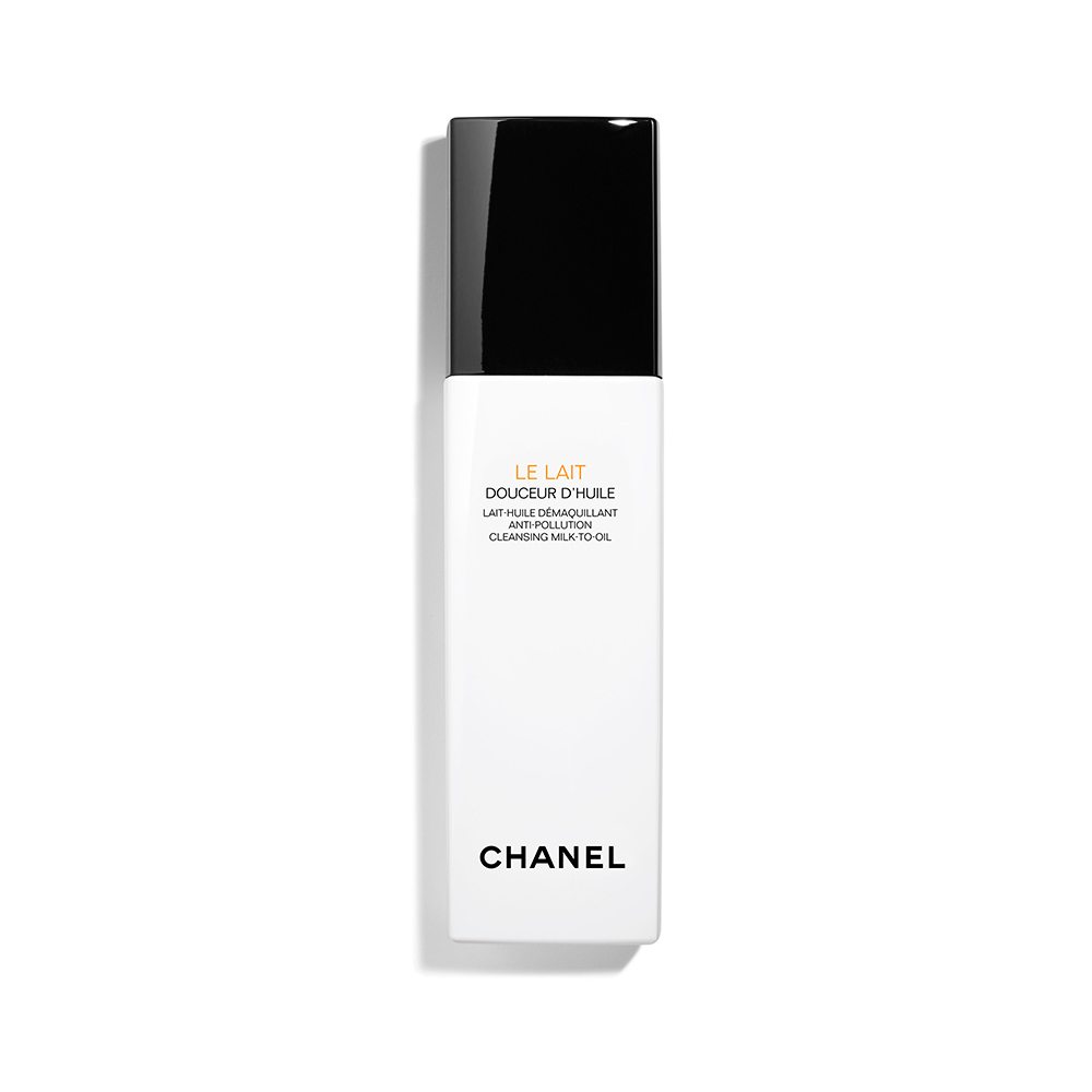 Chanel Le Lait Anti-Pollution Cleansing Milk to Oil