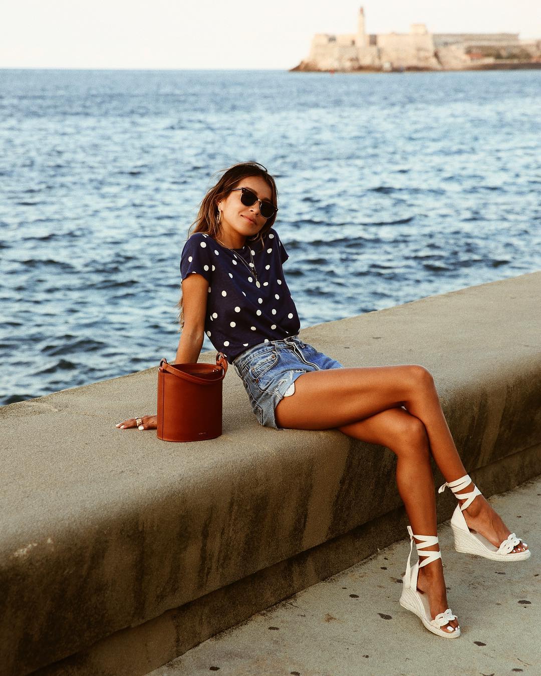 @sincerelyjules