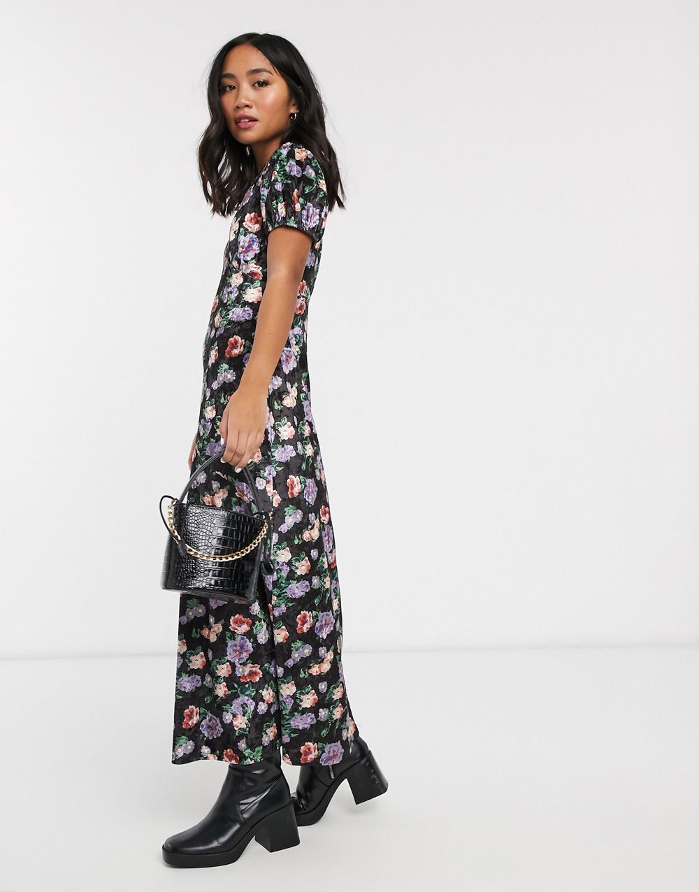Asos Design cvjetna haljina od baršuna