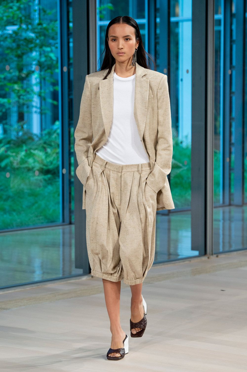 Tibi