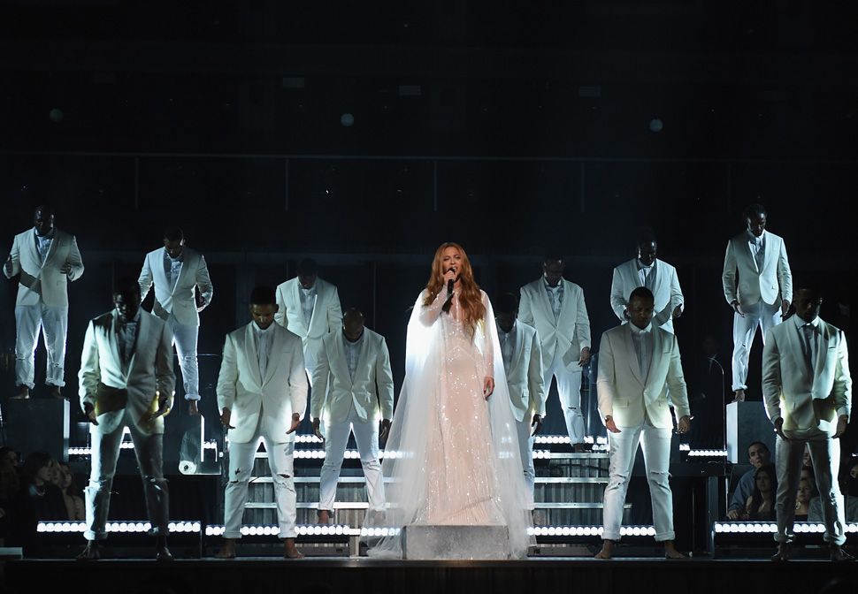 Beyoncé oduševila nastupom na dodjeli Grammyja