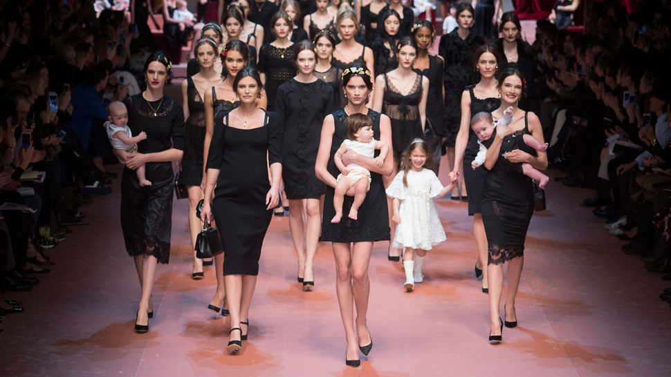 Dolce & Gabbana revija za jesen 2015. posvećena majkama
