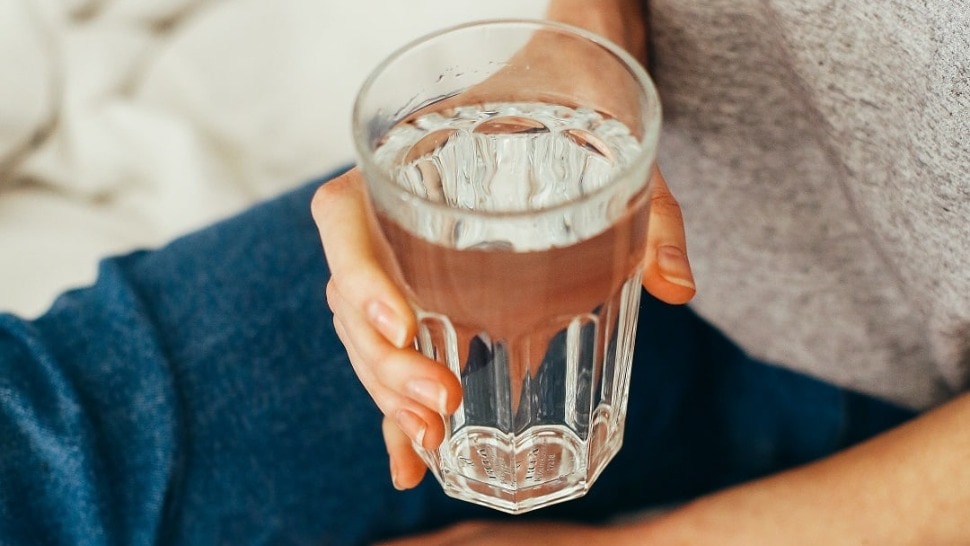 Zašto je hidracija toliko bitna i koliko čaša vode dnevno nam doista treba?