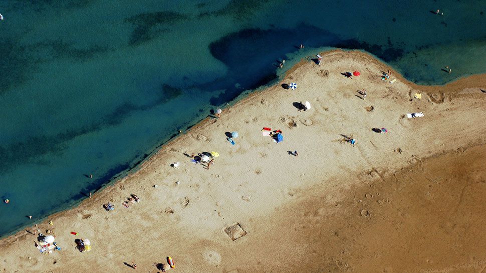 Istražite pješčane lagune grada Nina