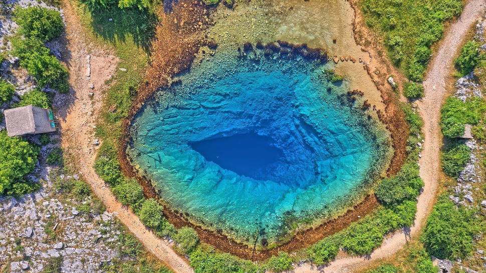 Cetina –  Izvorska, čista i bistra voda u svom najboljem izdanju