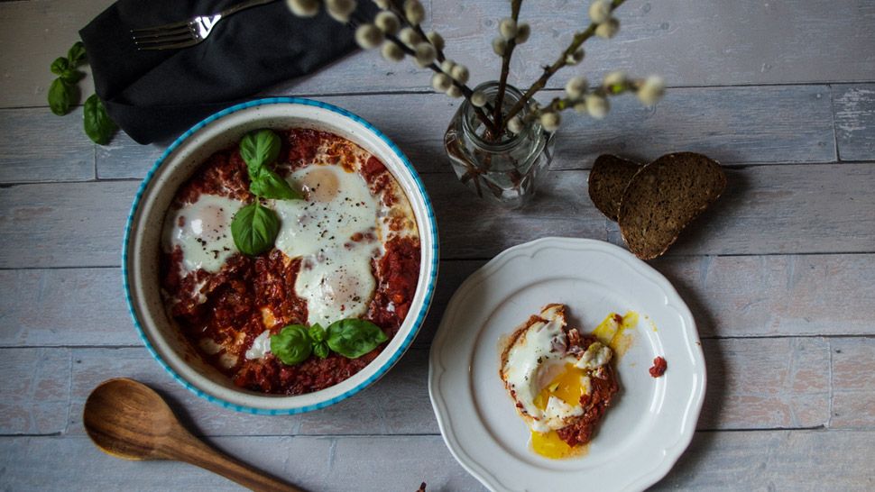 Raskošni tradicionalni izraelski doručak – shakshuka