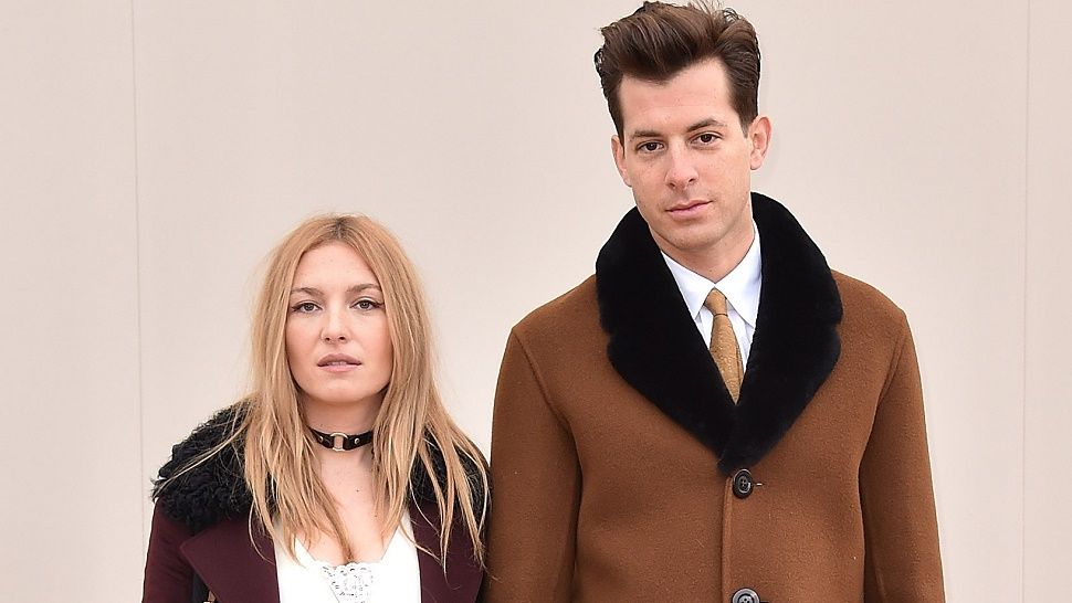 Joséphine de La Baume i Mark Ronson su cool modni par