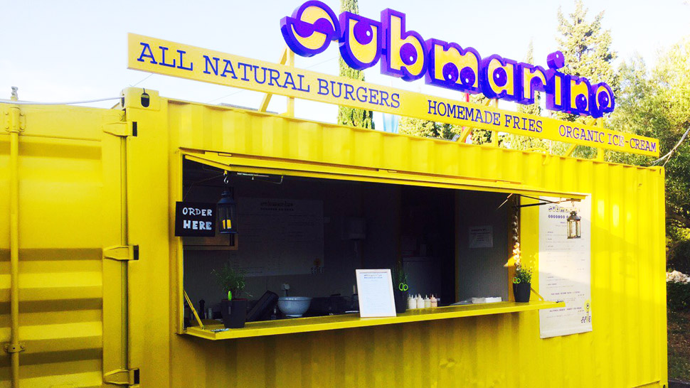 Pop up Submarine burgeri na festivalskoj lokaciji u Tisnom