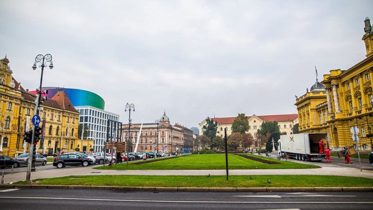 Lenucijeva potkova Zagreb