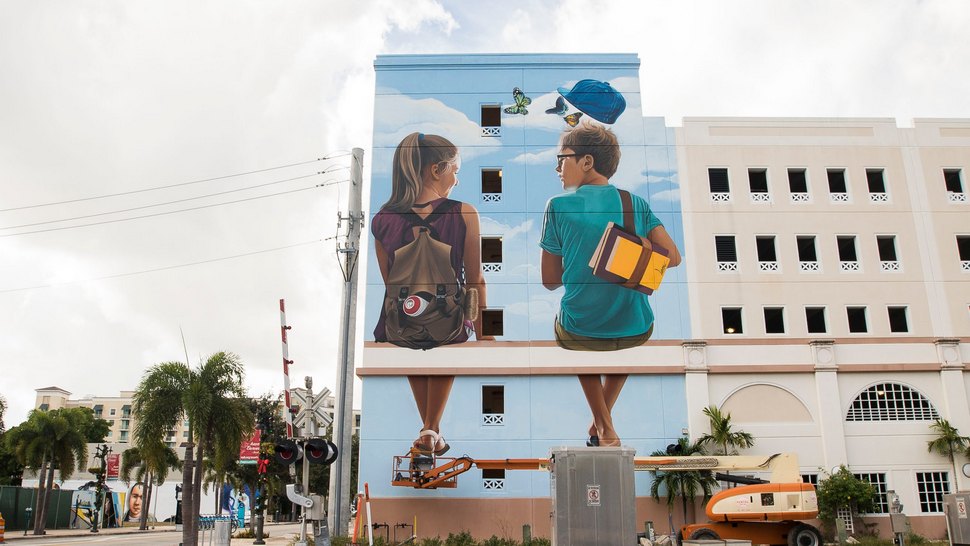 Video o Lončevom muralu na Floridi