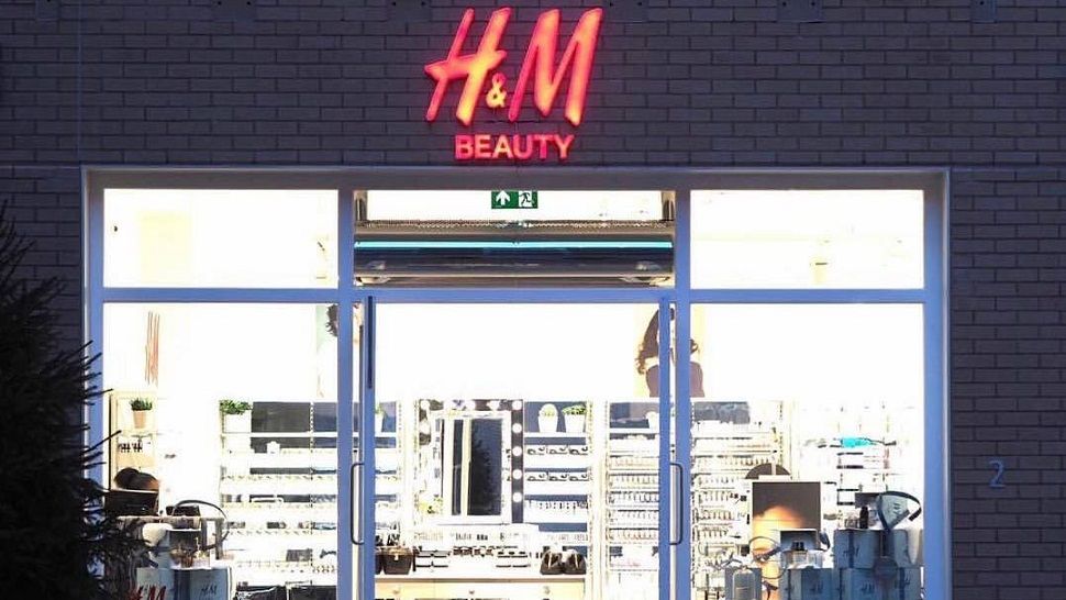 H&M Beauty store