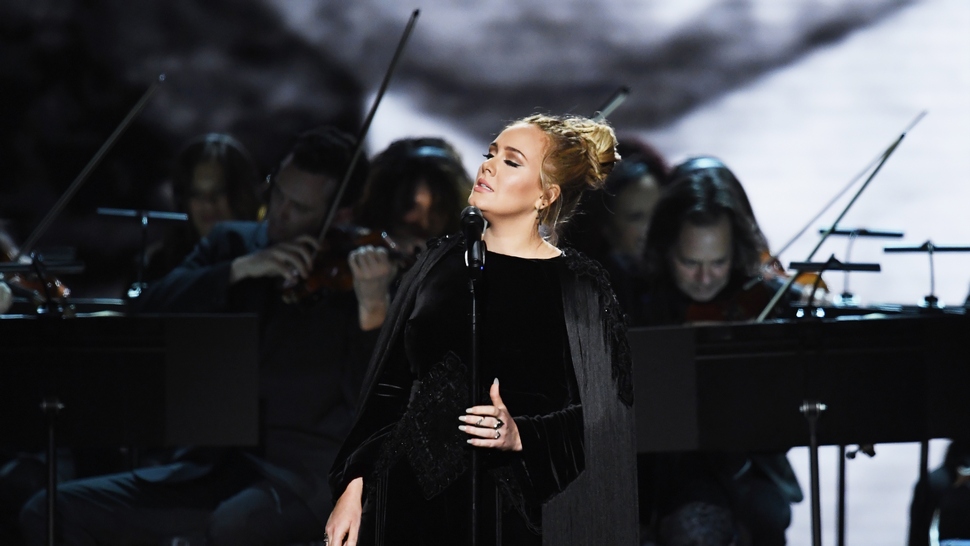Adele polovicu Grammyja poklonila Beyoncé