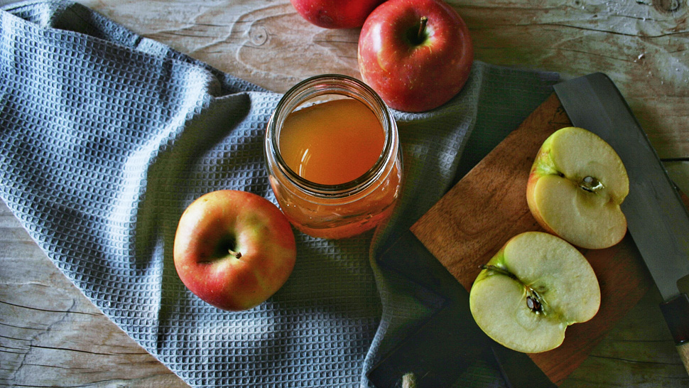 Prirodni jabučni ocat i zašto ga konzumirati svaki dan