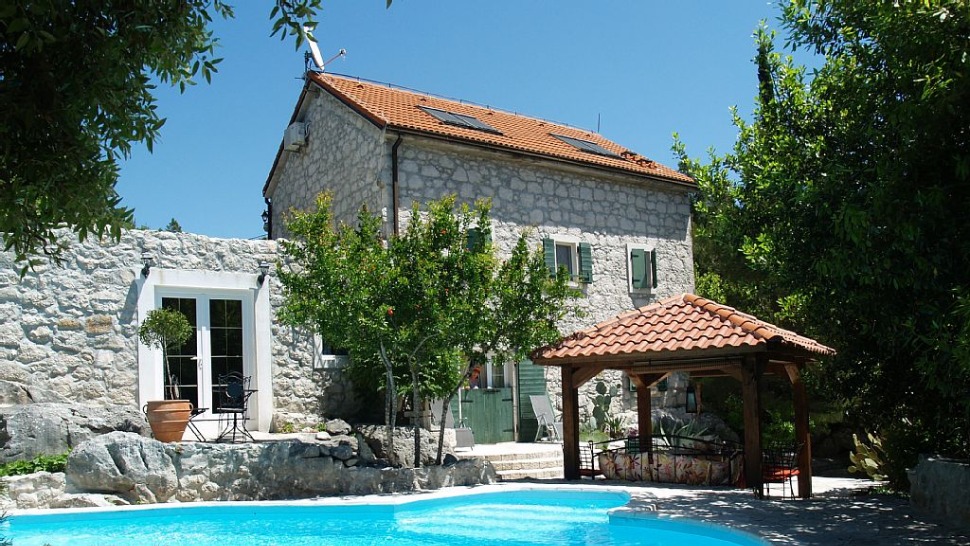 Dalmatinsko kameno selo iz 19. stoljeća pretvoreno u zen oazu