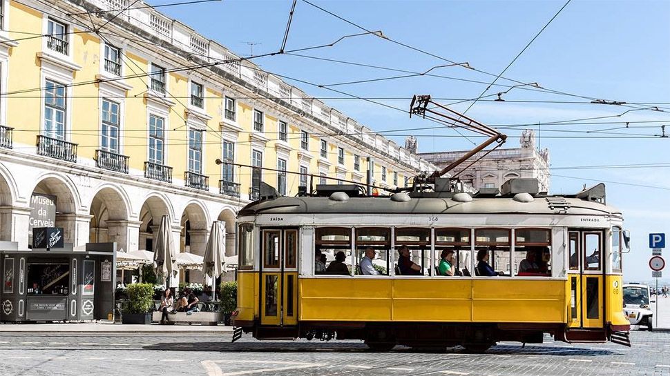 Najbolji podcastovi za prikratiti vrijeme u tramvaju