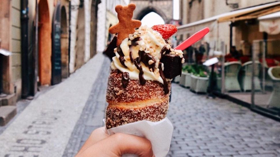 Znate li da i u Zagrebu možete probati omiljenu prašku slasticu – trdelnik?