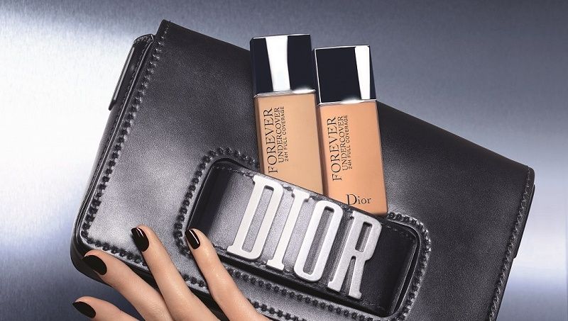 dior undercover puder