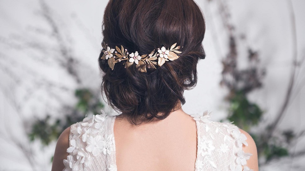 5 brendova s najljepšim vjenčanim ukrasima za kosu