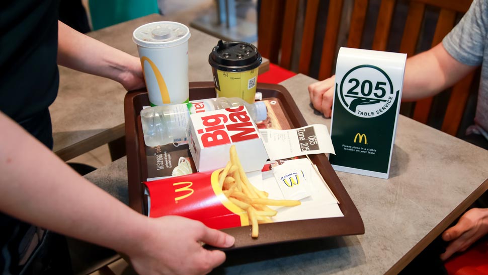 McDonald’s uvodi posluživanje za stolom – naručite, sjednite i uživajte