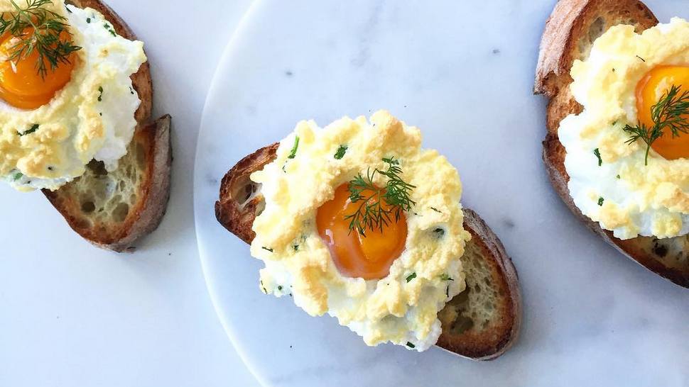 Lagani doručak koji vrijedi isprobati – jaja na oblaku