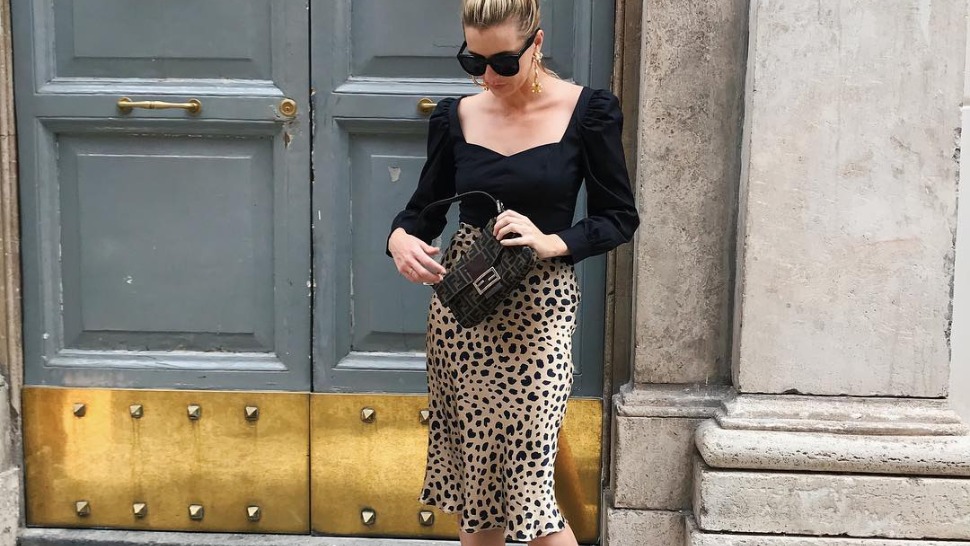 Jedan model u dvadeset različitih kombinacija: leopard suknja