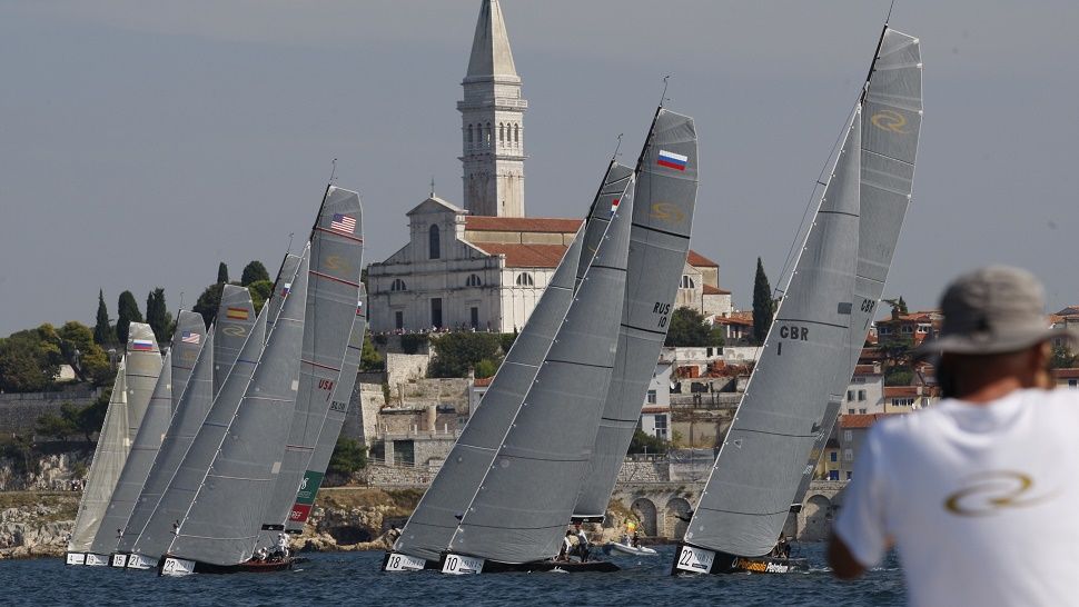 Nakon gotovo 10 godina u Rovinj ponovno stiže svjetska jedriličarska elita