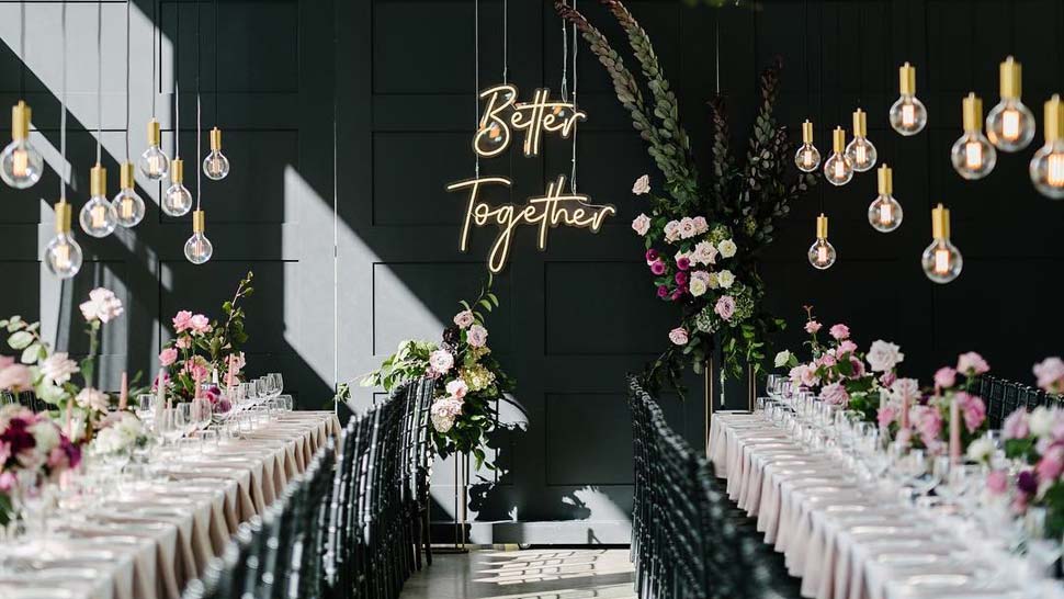 Neonski natpisi su novi hit detalj na vjenčanjima