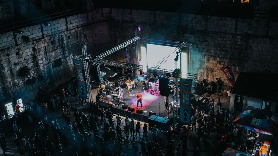 Zašto ovog ljeta morate otići na barem jedan ljetni festival? Trogir i KulaKula su savršen prijedlog!