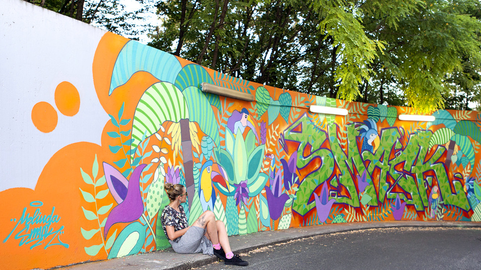 ‘El tropico’ je naziv novog šarenog i veselog murala koji krasi KBC Rebro