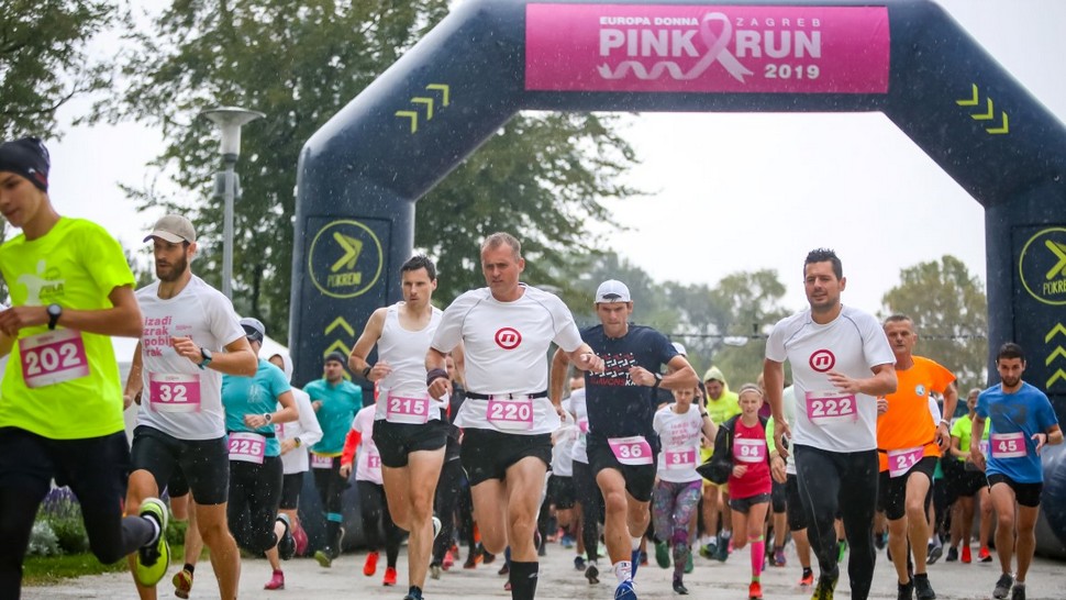 Na zagrebačkom Bundeku održana utrka Europa Donna Zagreb Pink Run