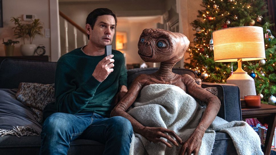 E.T. i Elliott ponovno zajedno u najslađoj božićnoj reklami koja će vas vratiti u djetinjstvo