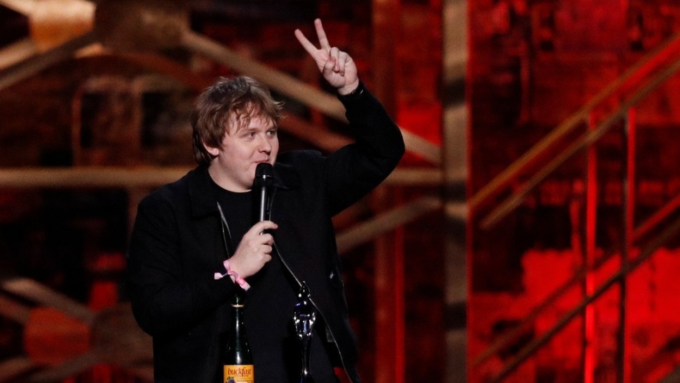 BRIT Awards 2020: Trijumf rap glazbe i mladog umjetnika kojeg uspoređuju s Edom Sheeranom